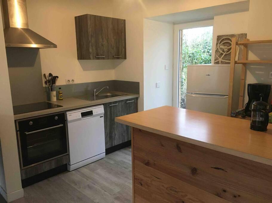 Maison Au Calme Recemment Renovee Villa Lescouet-Jugon Bagian luar foto